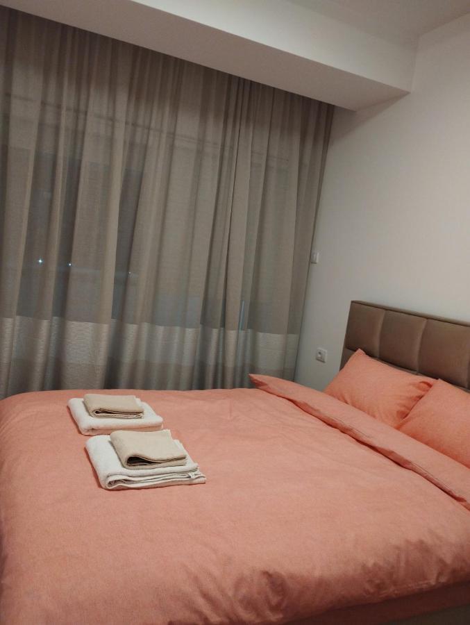 South Side Apartment Podgorica Buitenkant foto